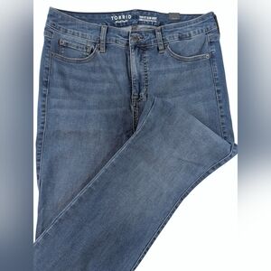 🆕 Torrid Trio High-Rise Bootcut Jeans (Torrid 10-14 Short)